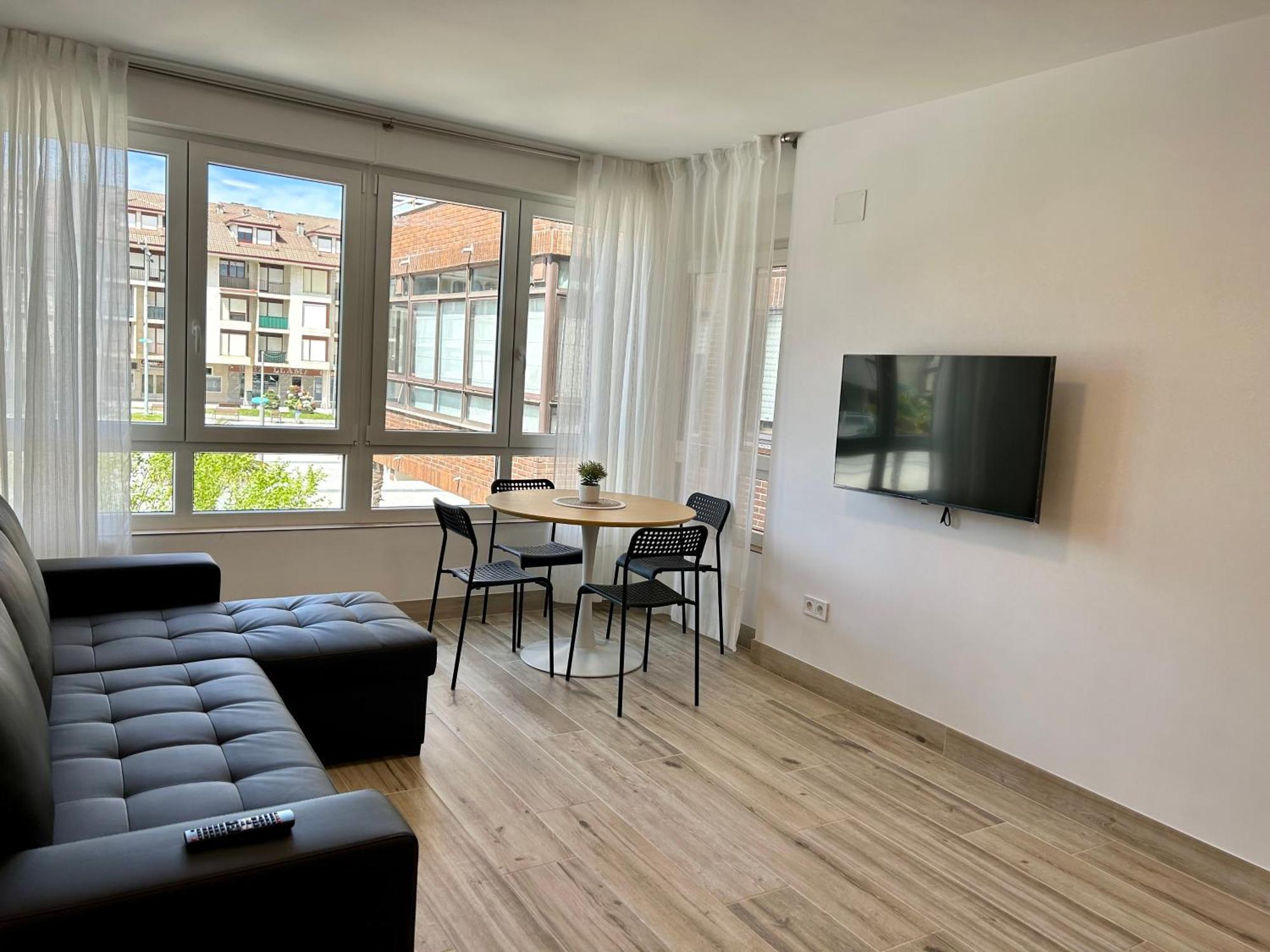 Apartamento Plaza De La Villa Playa Trengandin Noja Buitenkant foto